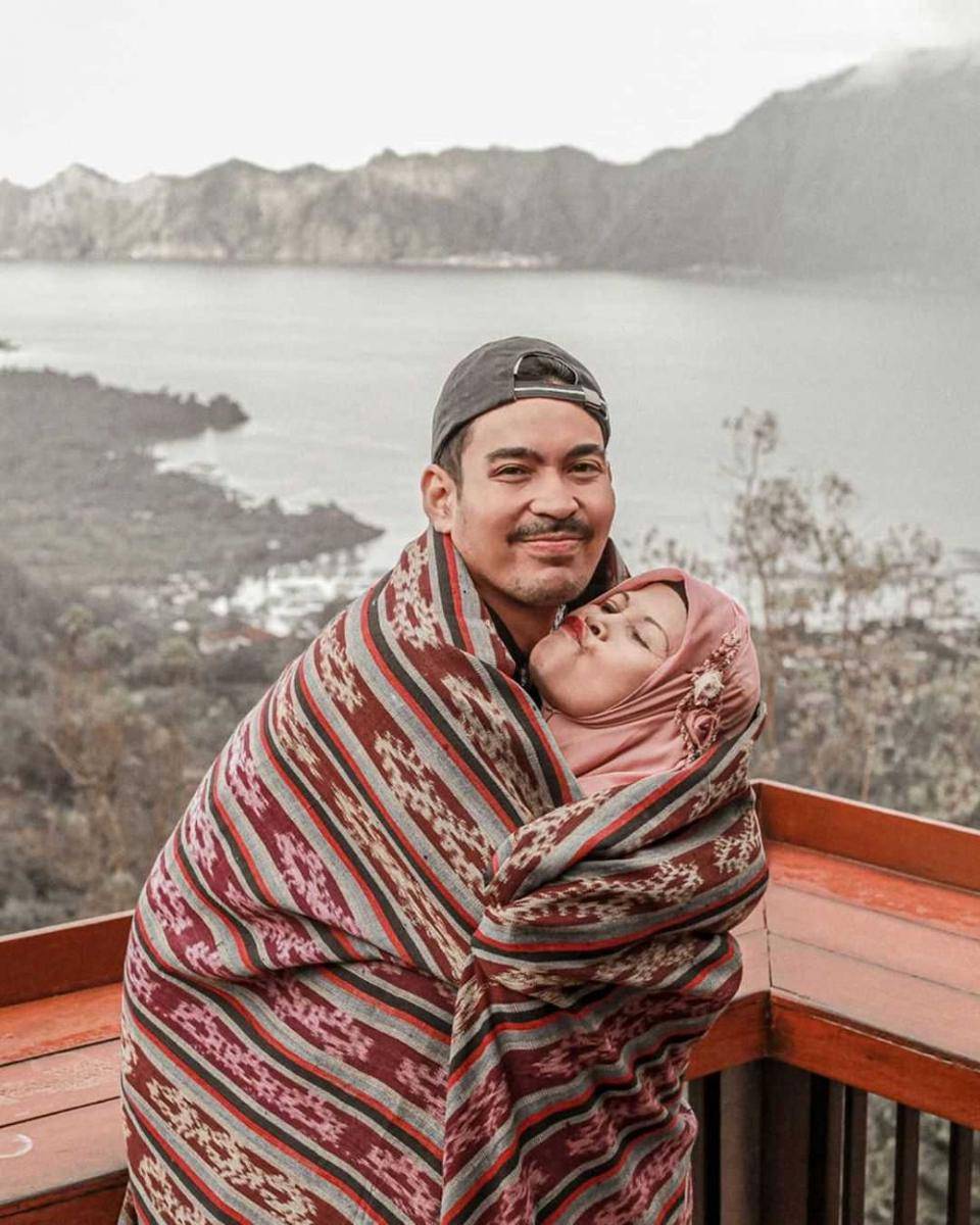 Instagram.com/robbypurba