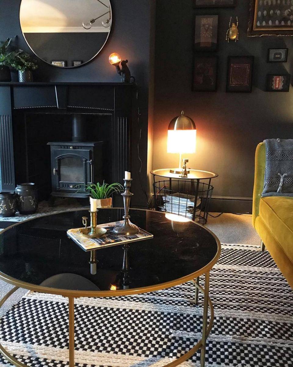 Instagram.com/thenewfrontwall