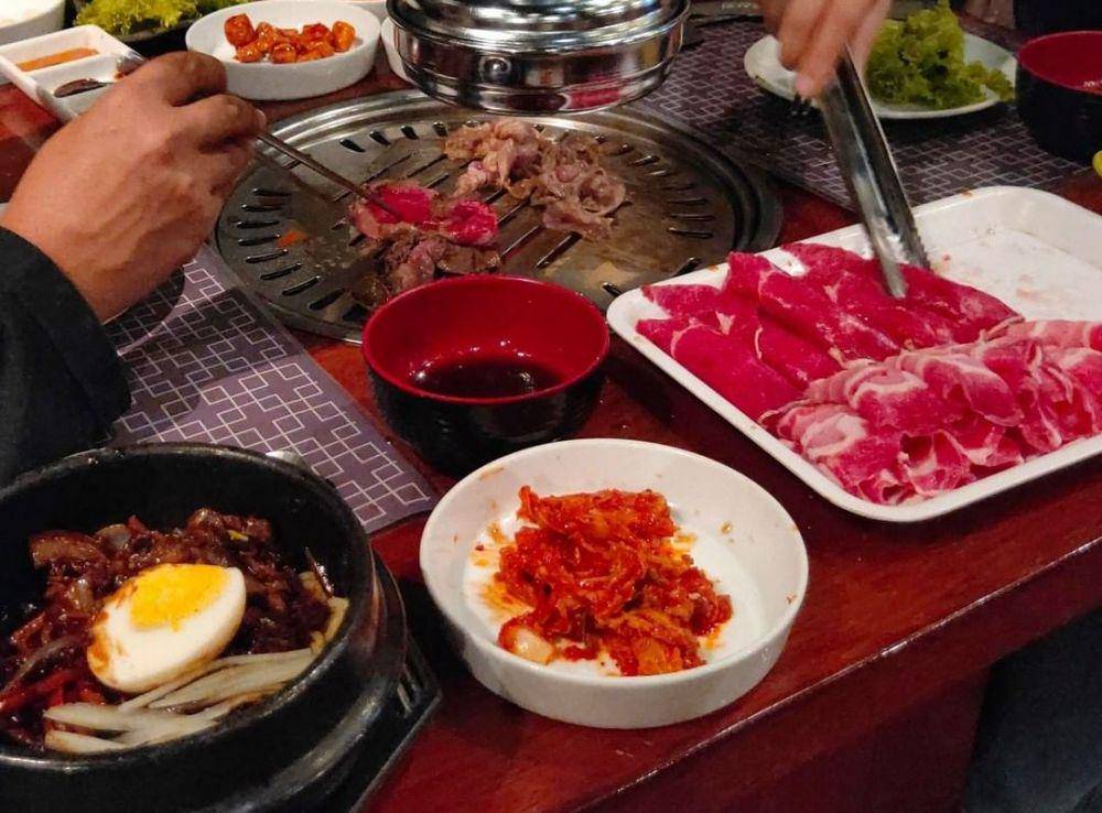 instagram.com/dakgalbi_resto