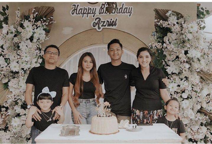 Instagram.com/azriel_hermansyah