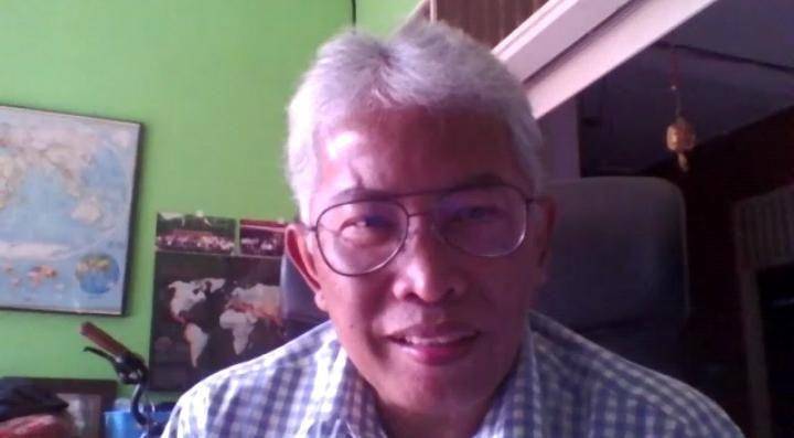 Guru besar ilmu kesehatan lingkungan FKM (Fakultas Kesehatan Masyarakat) Universitas Indonesia (UI) Budi Haryanto (Tangkapan layar diskusi daring yang digelar Yayasan Lembaga Konsumen Indonesia)