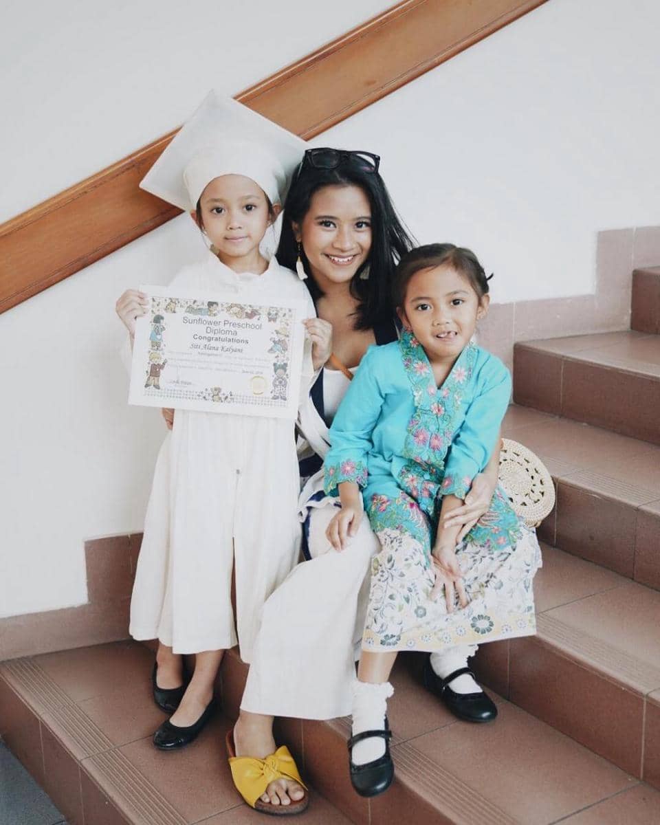 instagram.com/adirakania