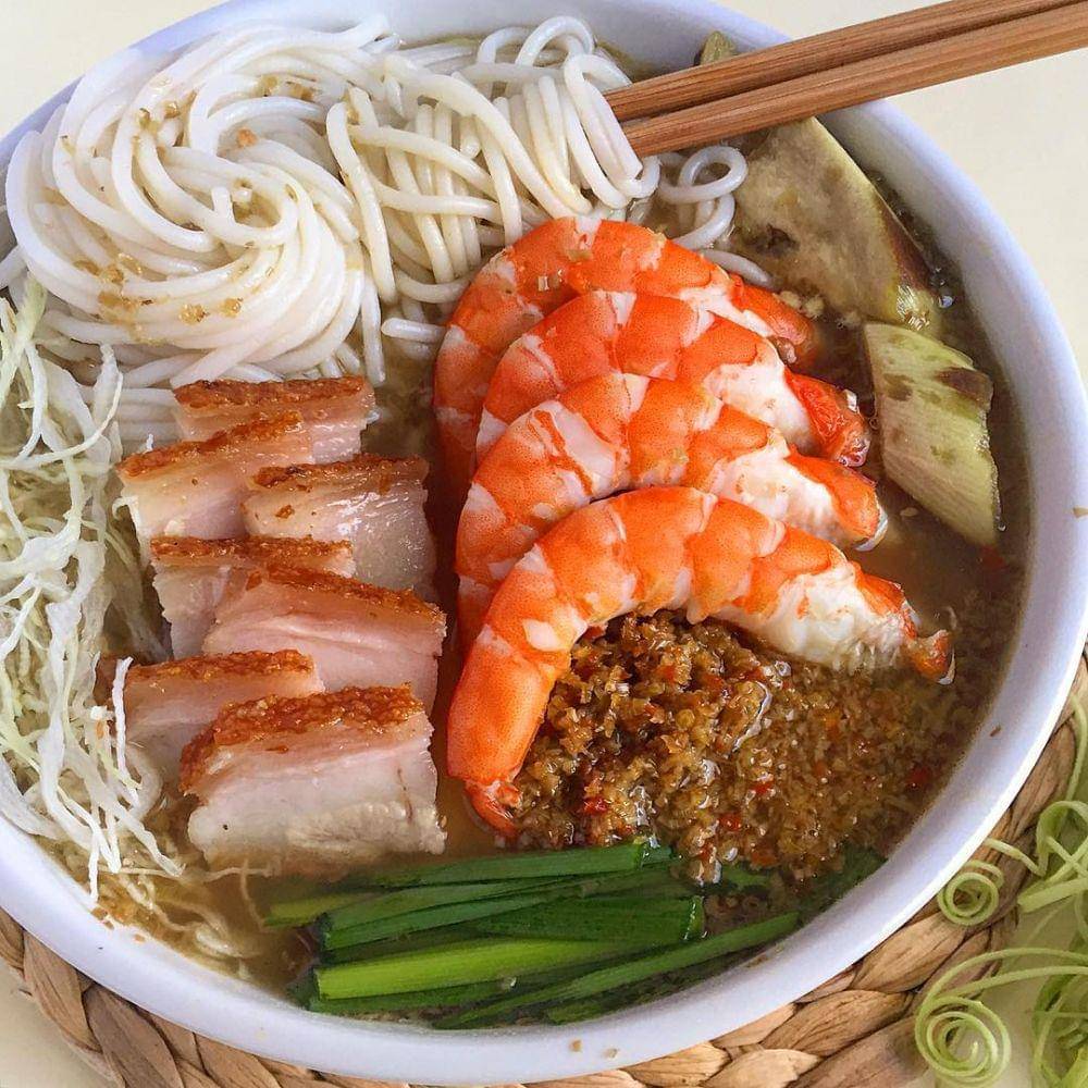 instagram.com/wokandkin