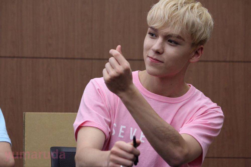 instagram.com/hansolvc/