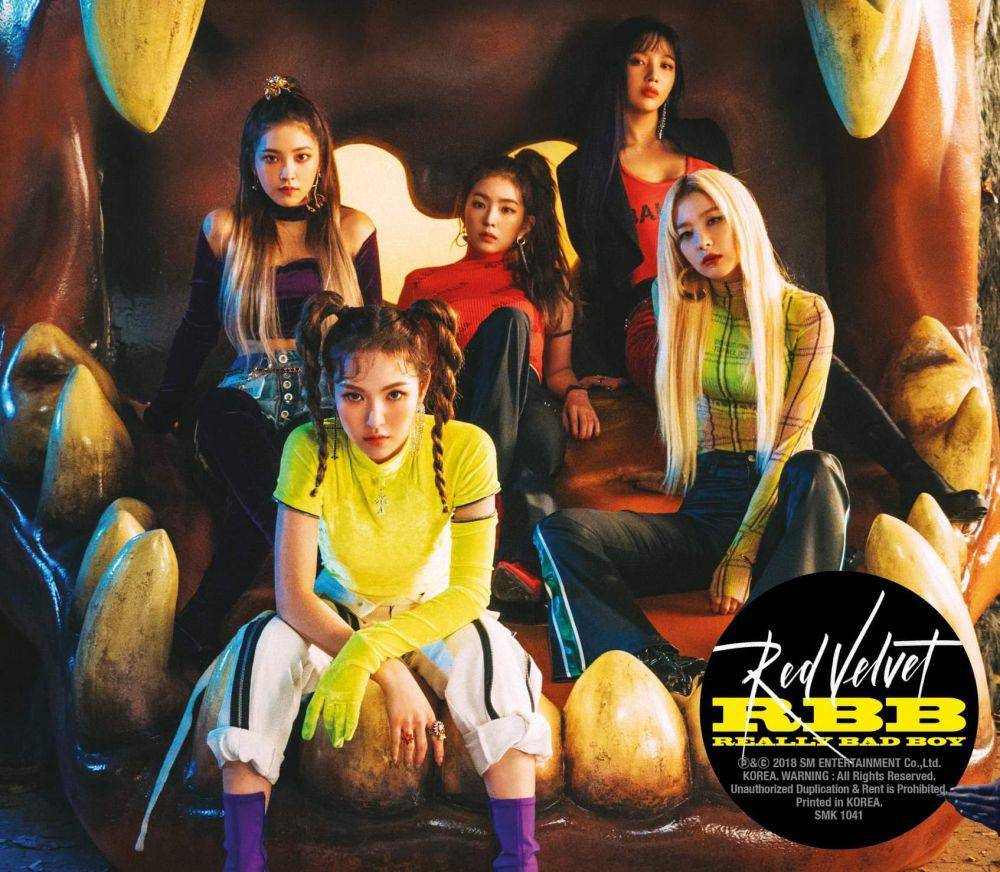 Facebook.com/레드벨벳 (Red Velvet)