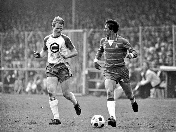 twitter.com/futbolretroes