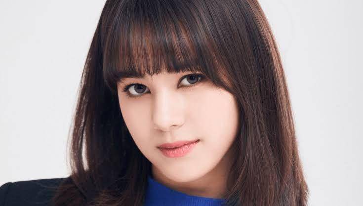 twitter.com/NiziU__official