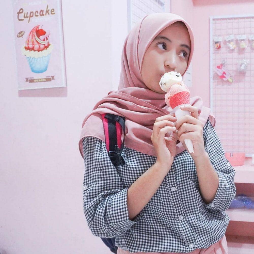 Instagram.com/arafahrianti
