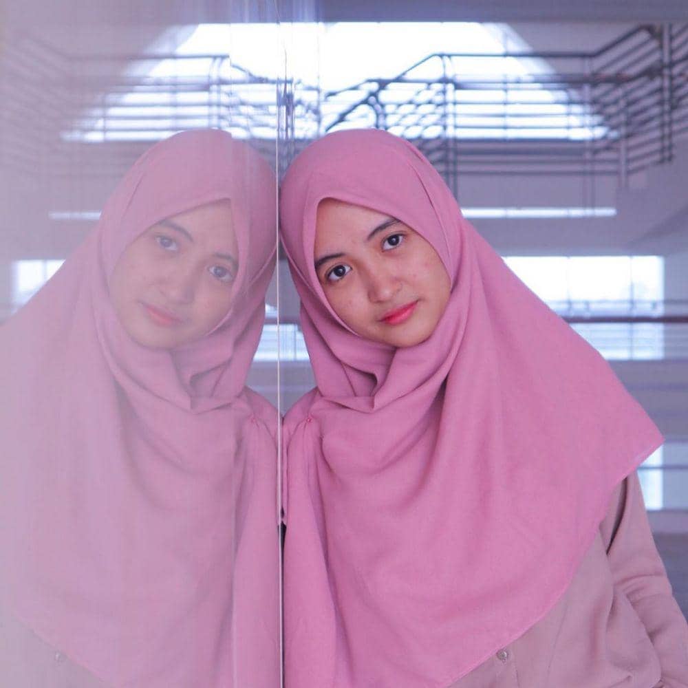 Instagram.com/arafahrianti