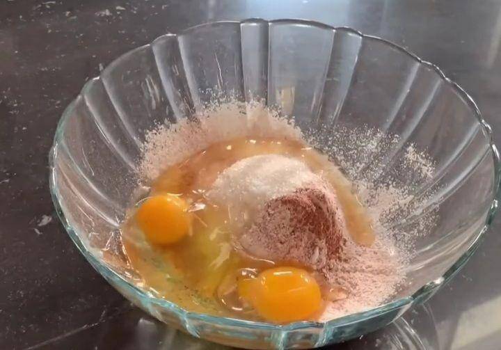 instagram.com/cookingwithhel