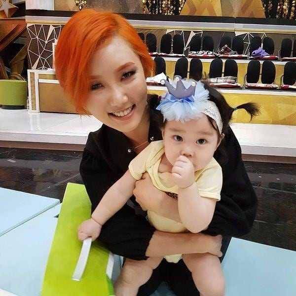 instagram.com/mamamoohwasa