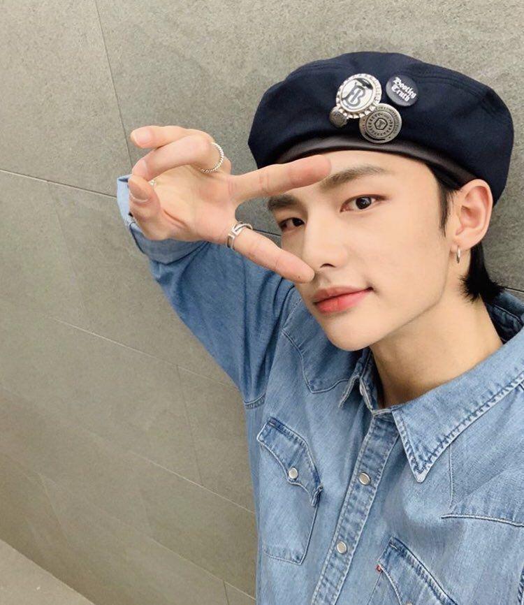 instagram.com/realstraykids