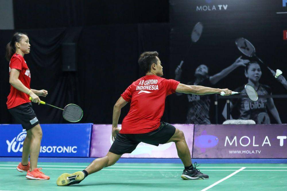 Akbar Bintang Cahyono/Winny Oktavina Kandow dalam Mola TV PBSI Home Tournamen (Dok. PBSI)