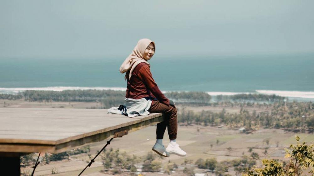 @imel_26 via instagram.com/wisatakphbanyumastimur
