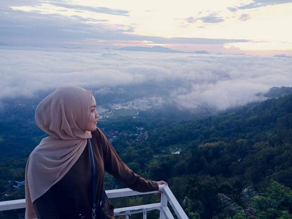 instagram.com/desyratnasari_echy