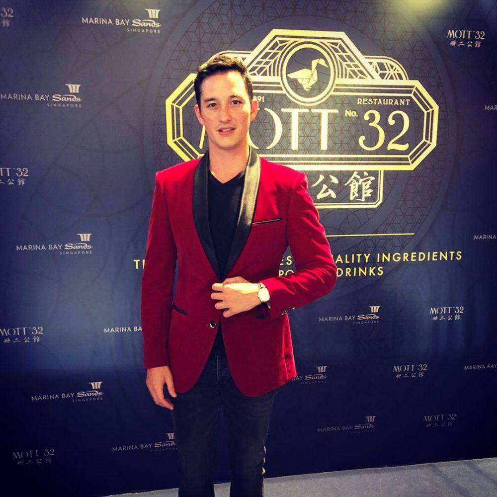 Mike Lewis (instagram.com/mike_lewis)
