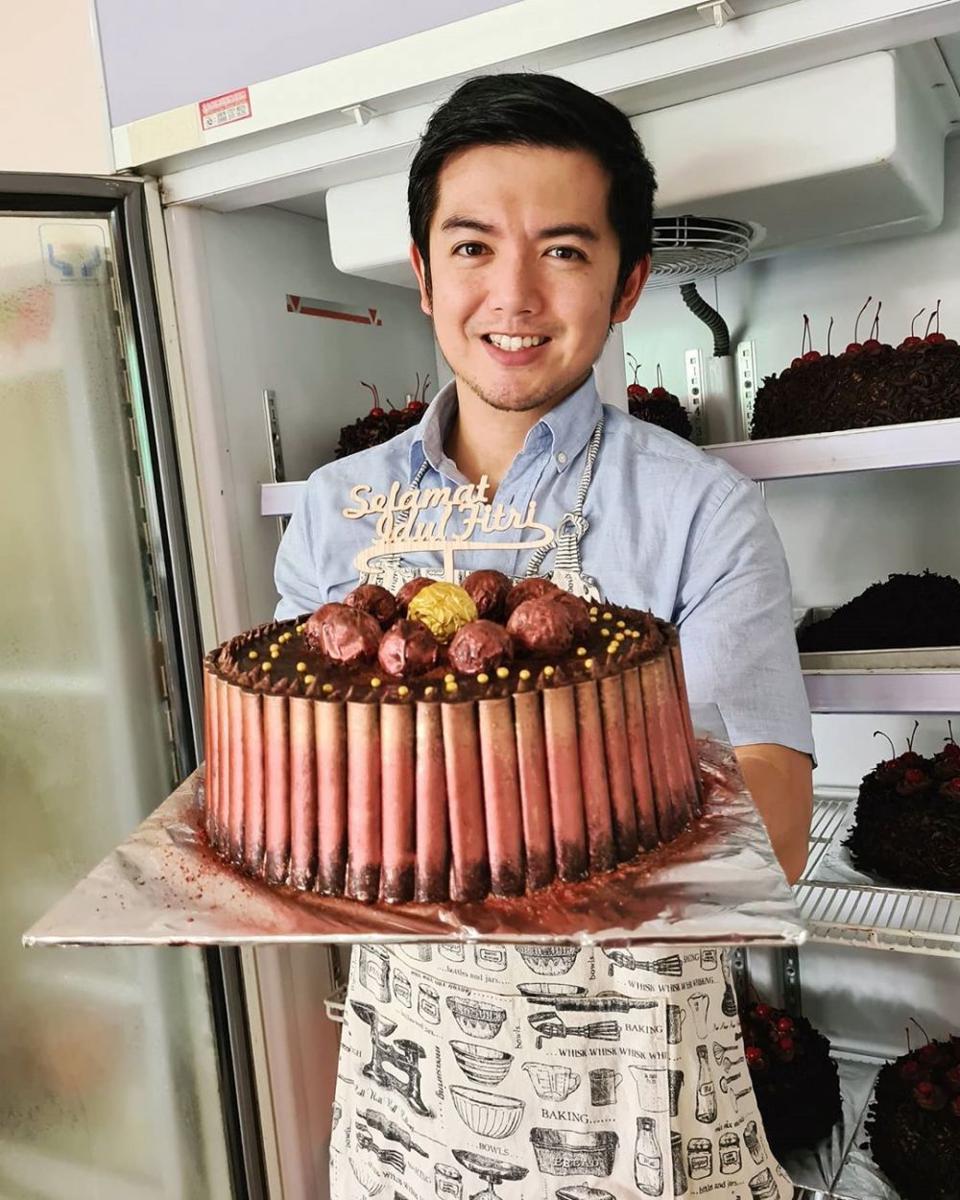 instagram.com/nickytirta