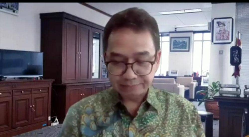 Deputi Komisioner Pengawas Perbankan I OJK, Teguh Supangkat (Tangkap Layar MayBank Indonesia)