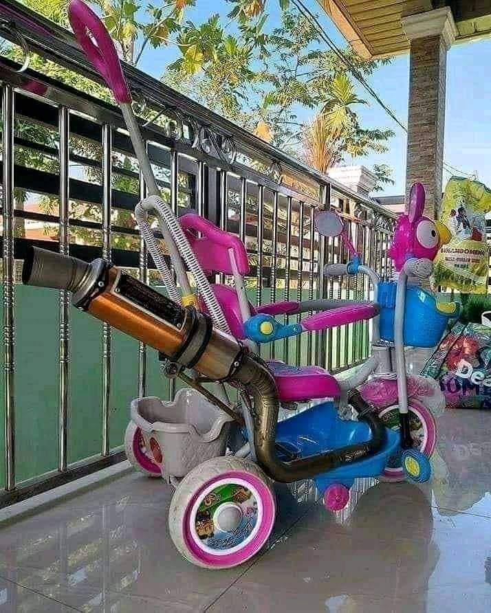 Instagram.com/wkwkland_real
