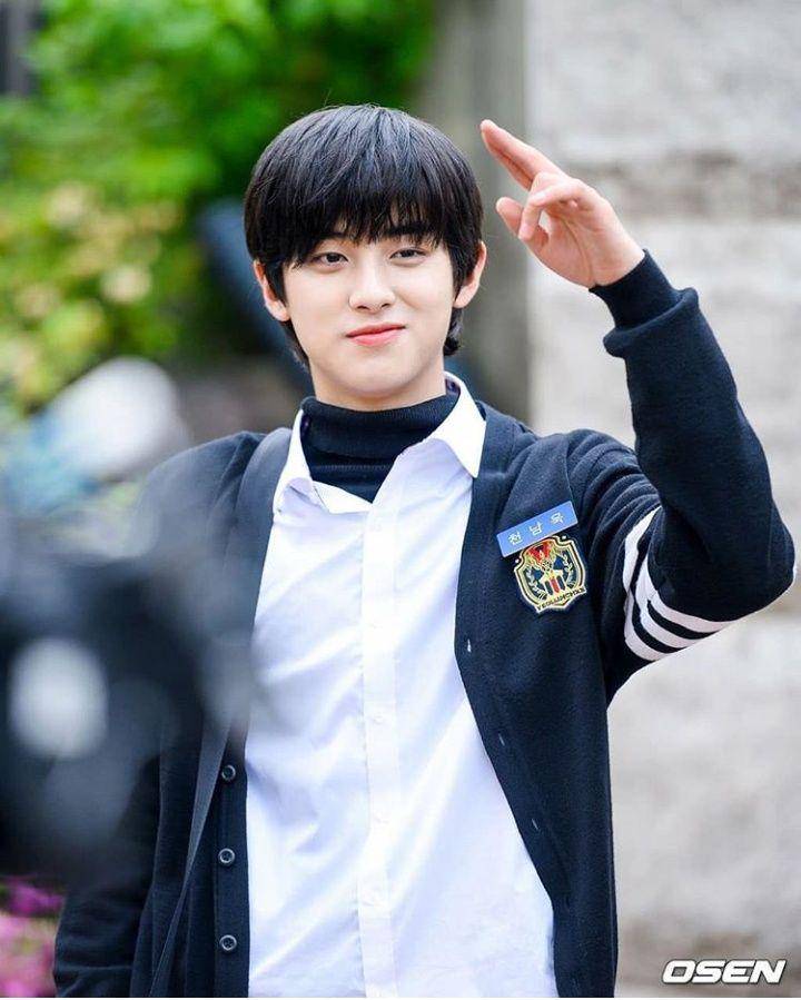 Instagram.com/kimminkyuu0312