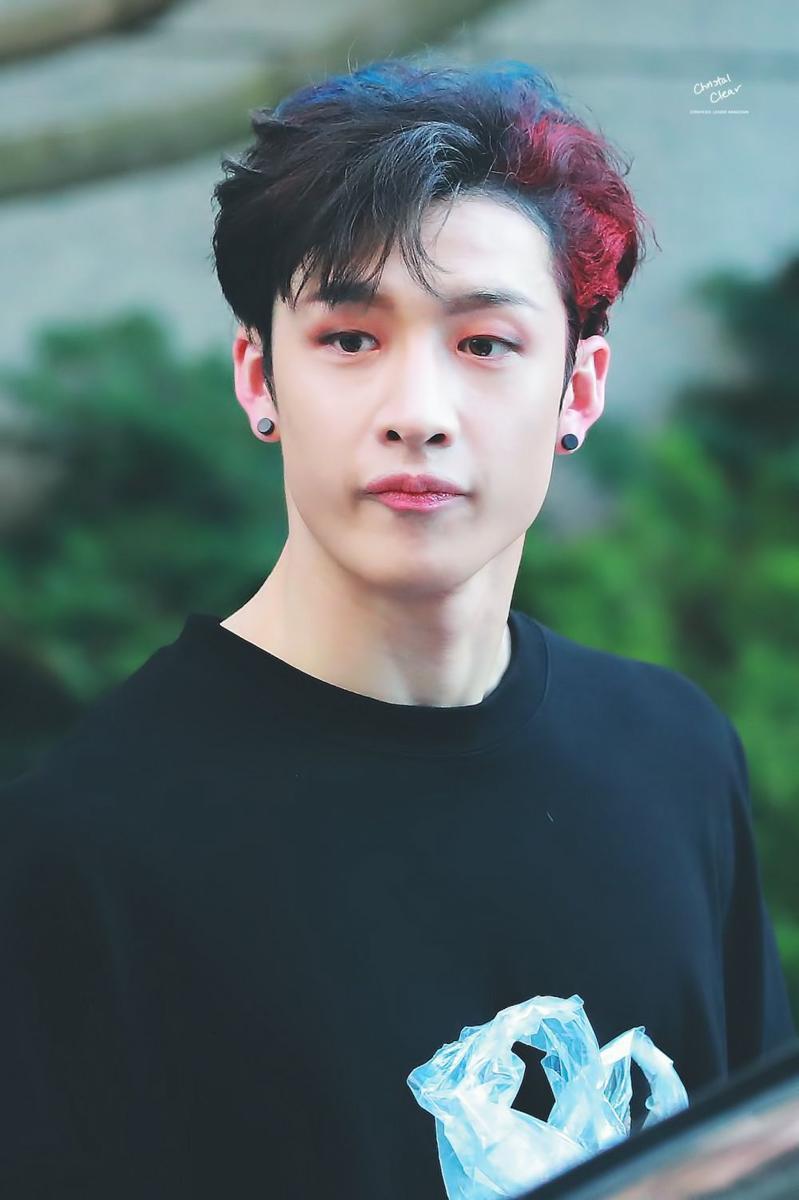 christal clear by twitter.com/straykidspics