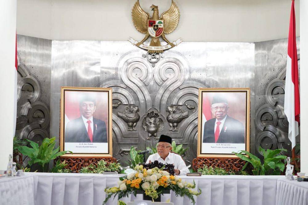 Wakil Prasiden RI Ma’ruf Amin pimpin rapat percepatan pembangunan industri halal, Istana Wapres, Jakarta, Jumat (3/7/2020). (Dok. Setwapres)