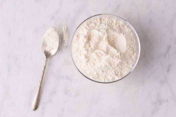 Tepung beras (verywellfit.com)