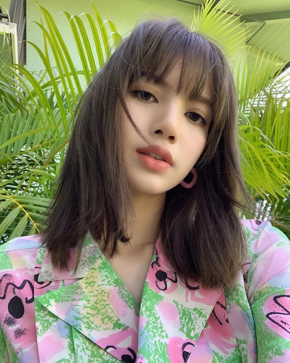 instagram.com/lalalalisa_m