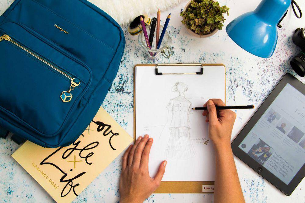 Ilustrasi menggambar (Pexels.com/Ray Piedra)