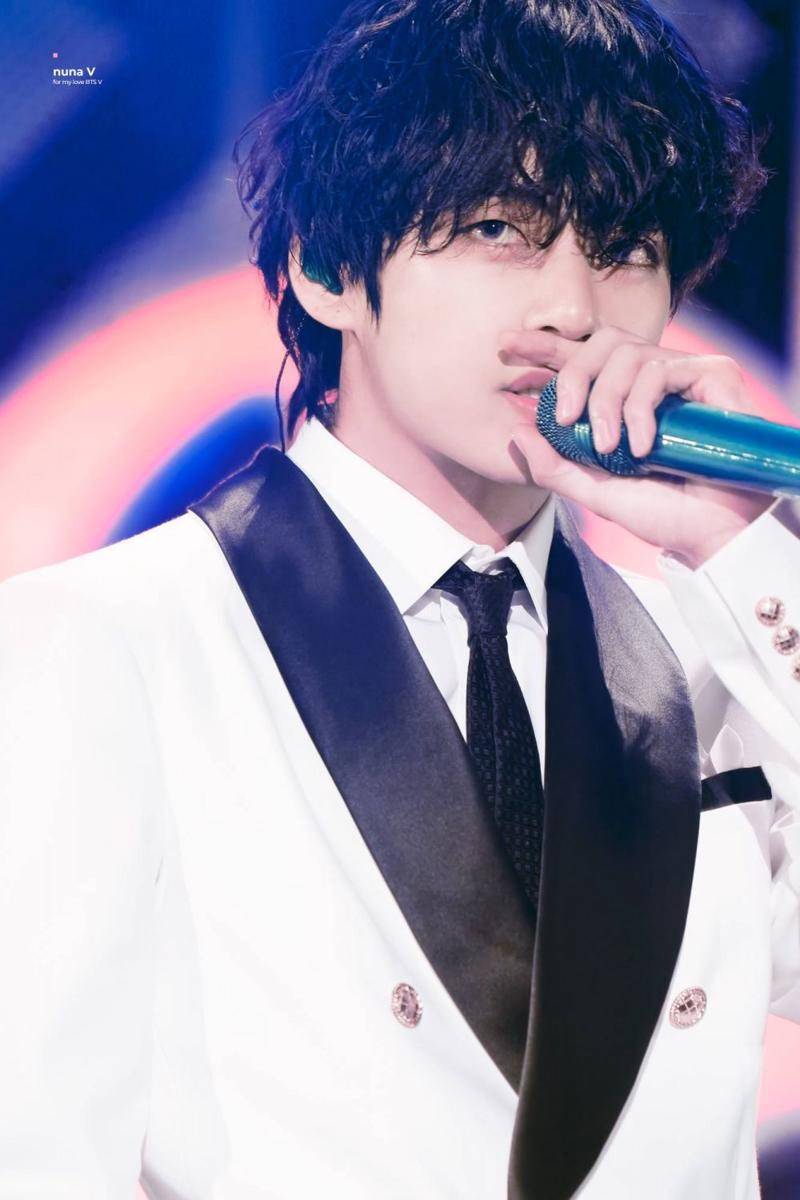 twitter.com/_nuna_V