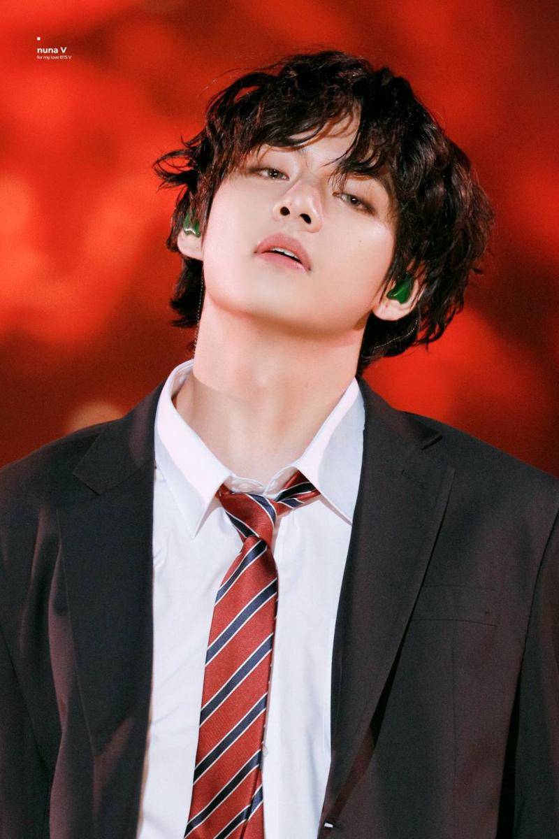 twitter.com/_nuna_V