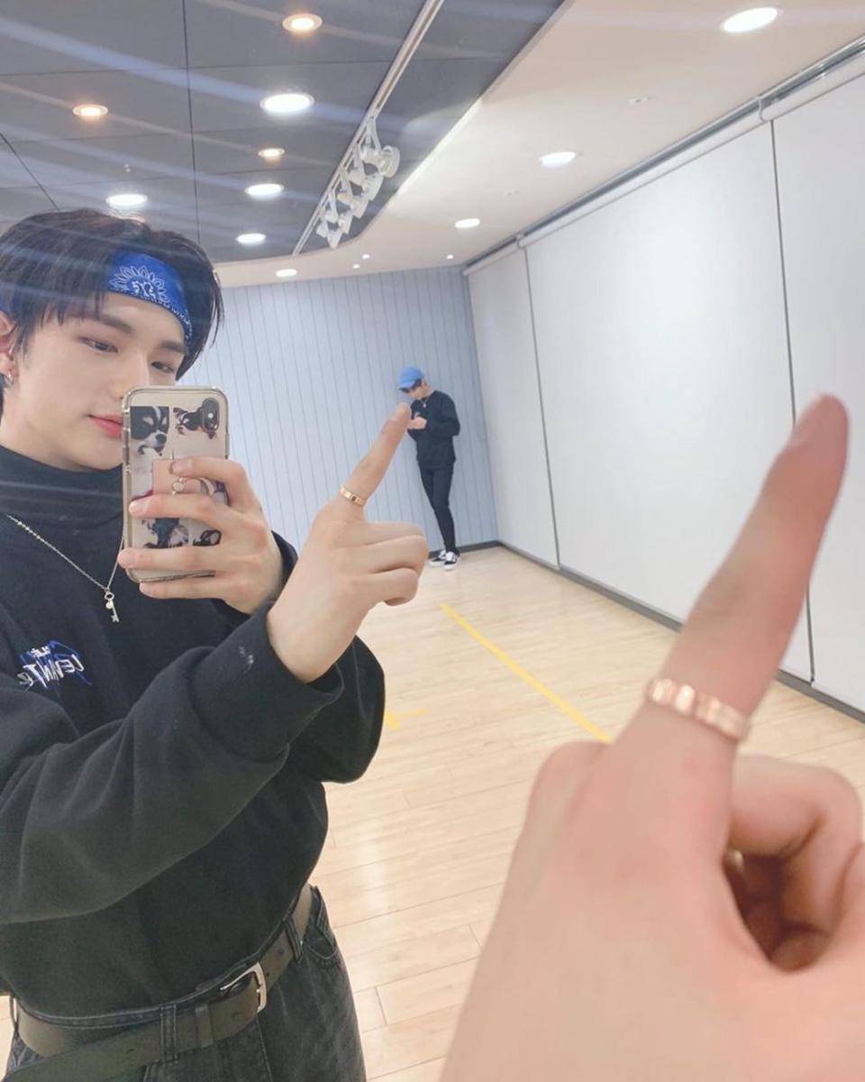 instagram.com/realstraykids
