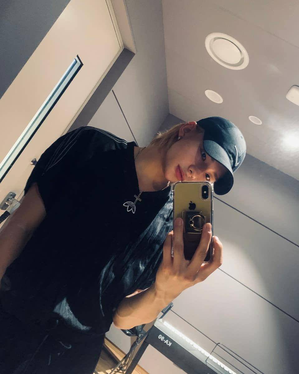 instagram.com/realstraykids