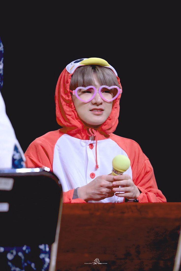 twitter.com/dearhanse