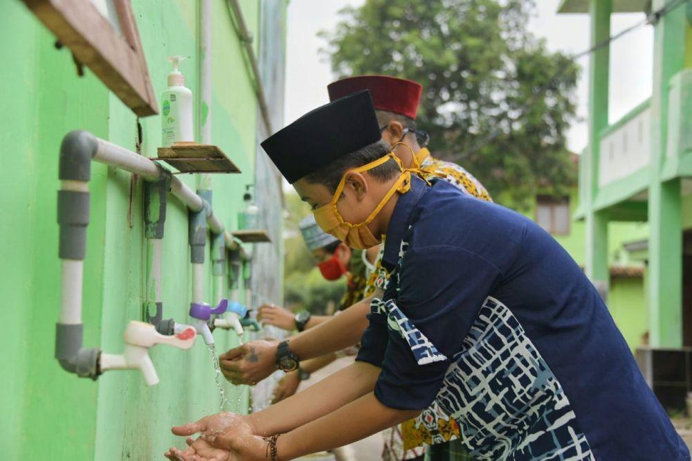 Upaya Tes Massal COVID-19 di Pesantren Sulit karena Keterbatasan Alat