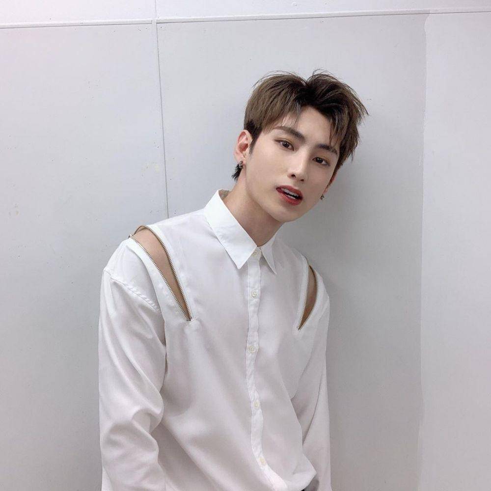 instagram.com/official_in2it
