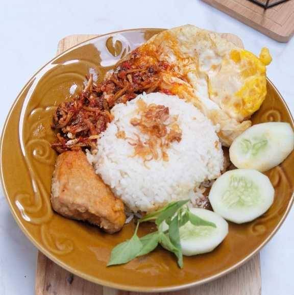 Instagram.com/nomdicted