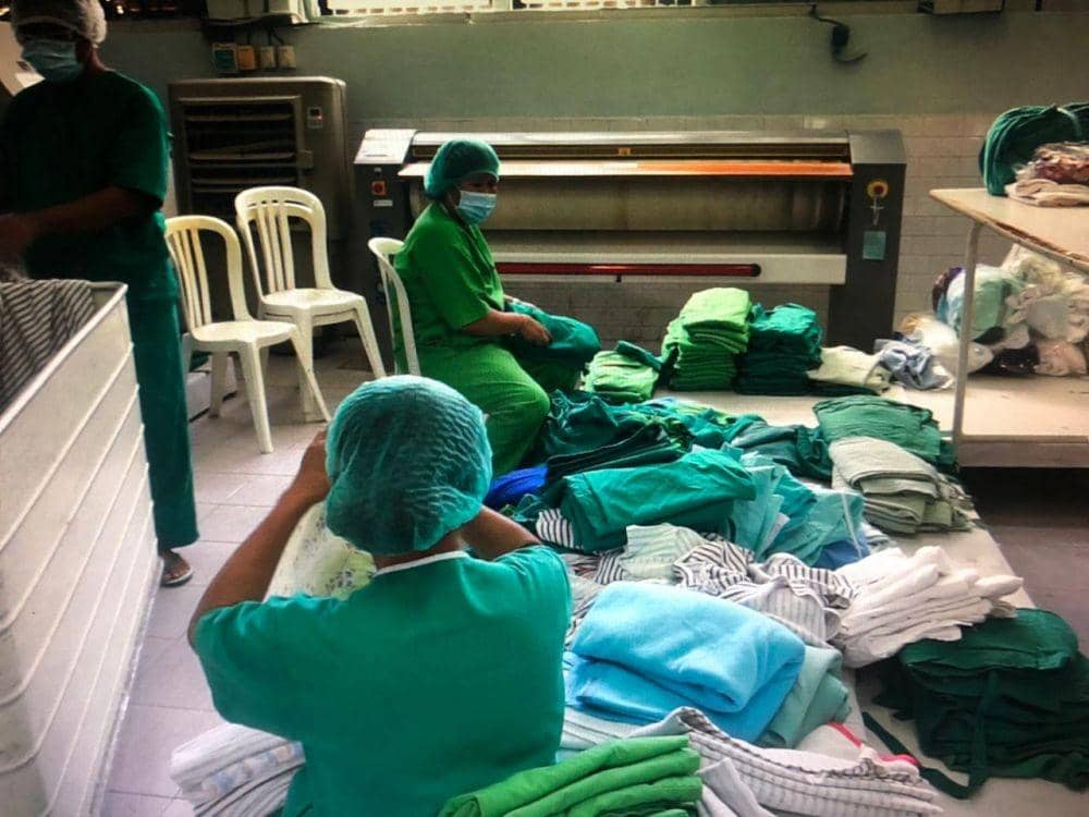 Mengintip Aktivitas Laundry di RSUP Sanglah Selama Pandemik COVID-19