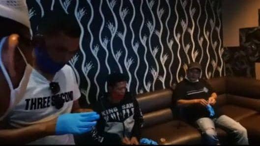 Gugus tugas penanganan COVID-19 Banyuwangi menutup usaha karaoke. IDN Times/Istimewa