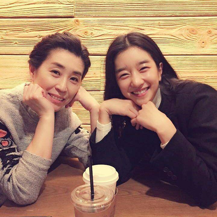 instagram.com/kim_mee_kyung