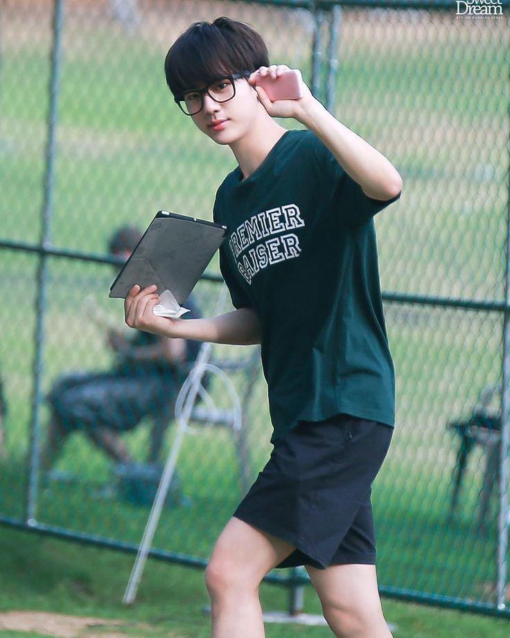 twitter.com/seokjinmylabsss