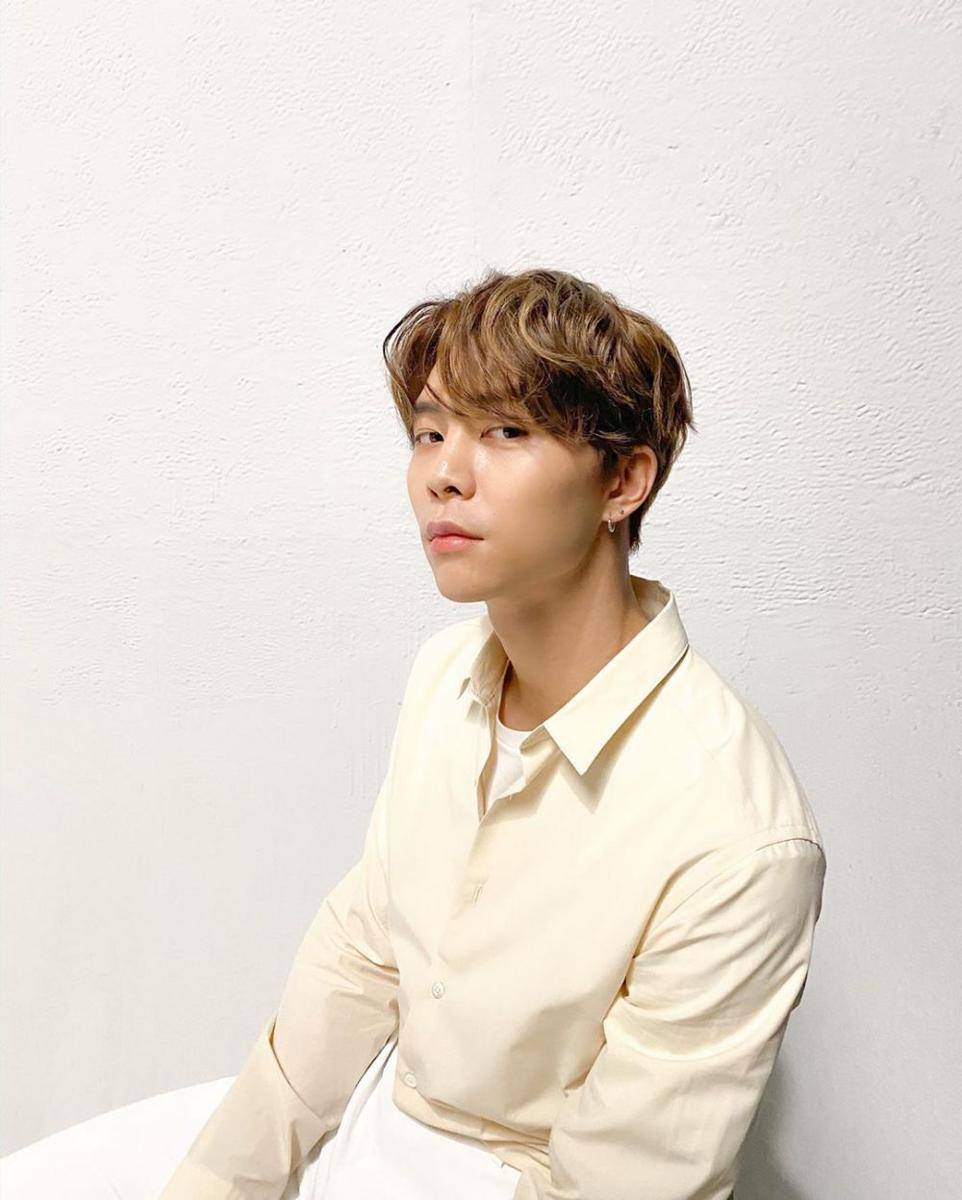 Instagram.com/johnnyjsuh