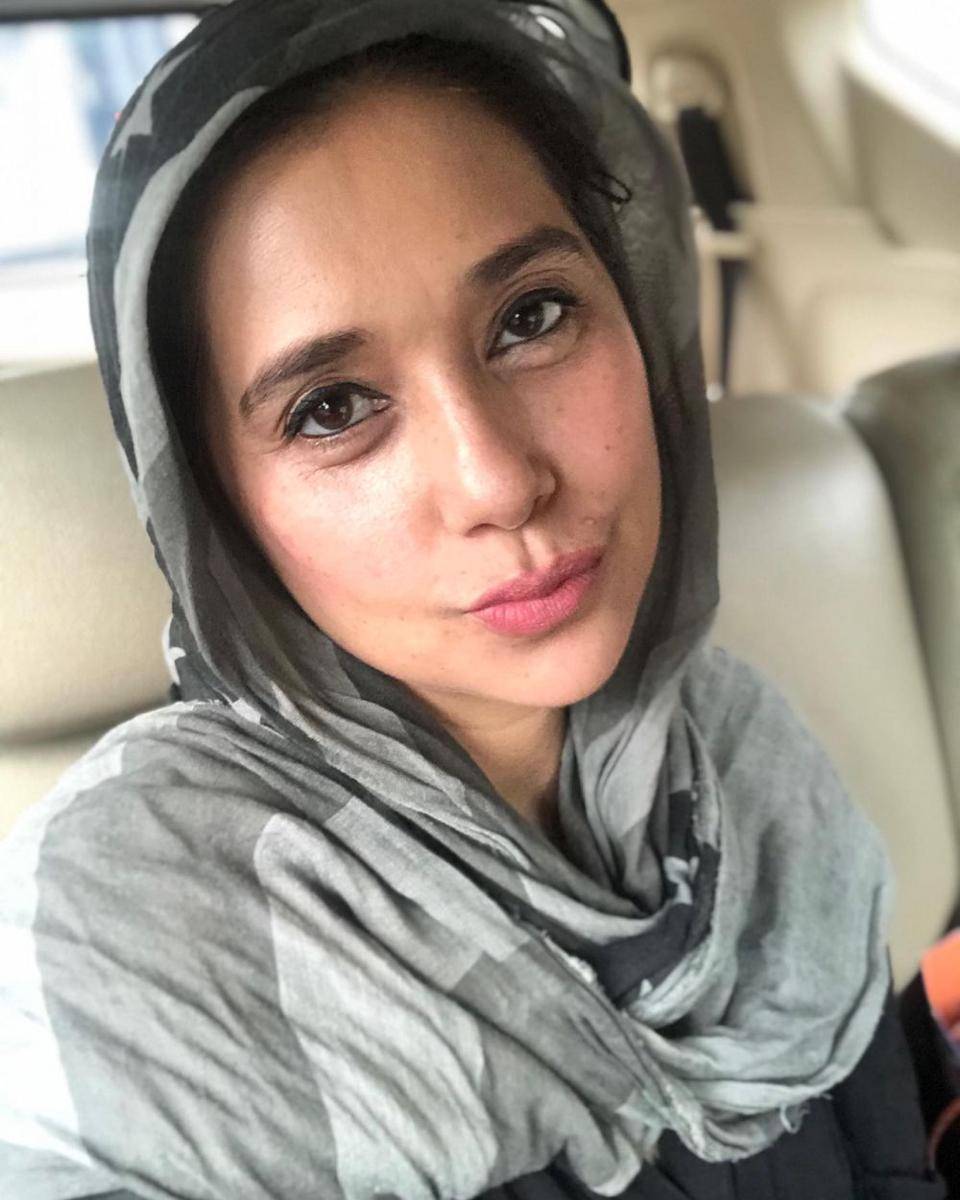 Instagram.com/ayukhadijahazhari