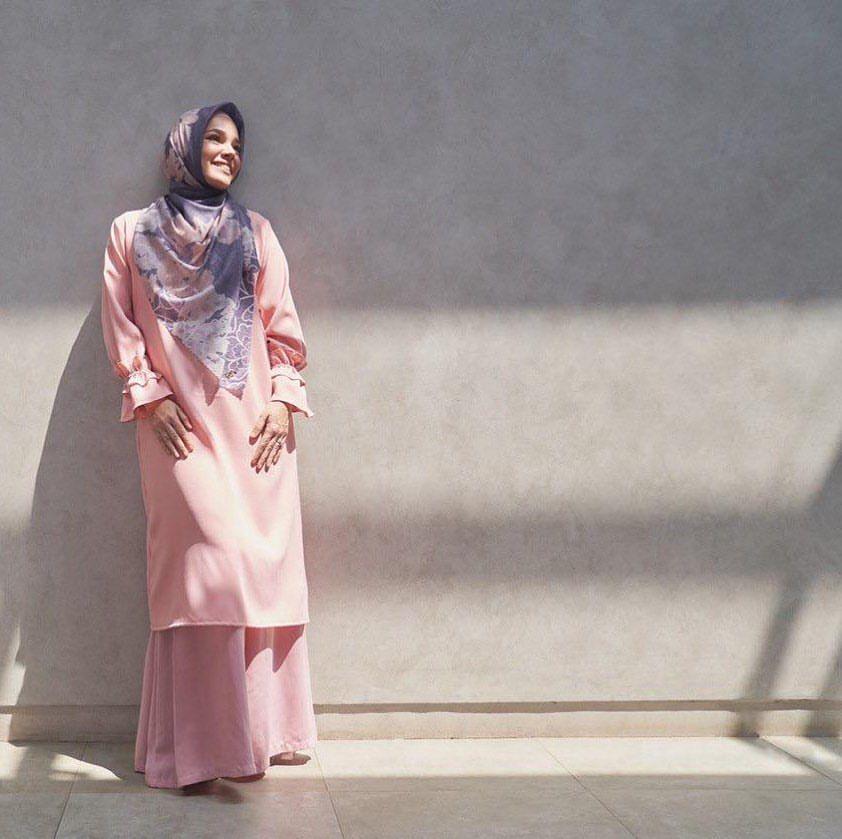 Instagram.com/dewisandra