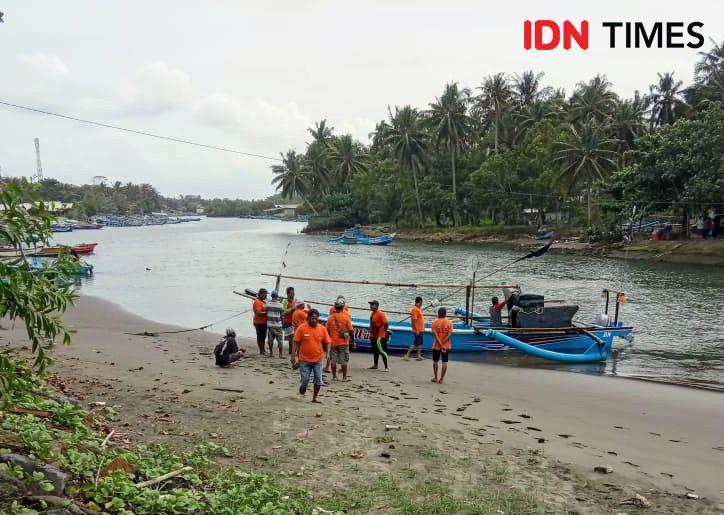 Tiga Nelayan Pangandaran Hilang saat Melaut