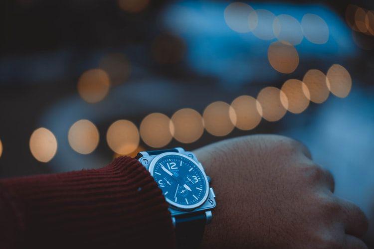 10 Jam Tangan Chronograph Sporty yang Bikin Kamu Makin Kece