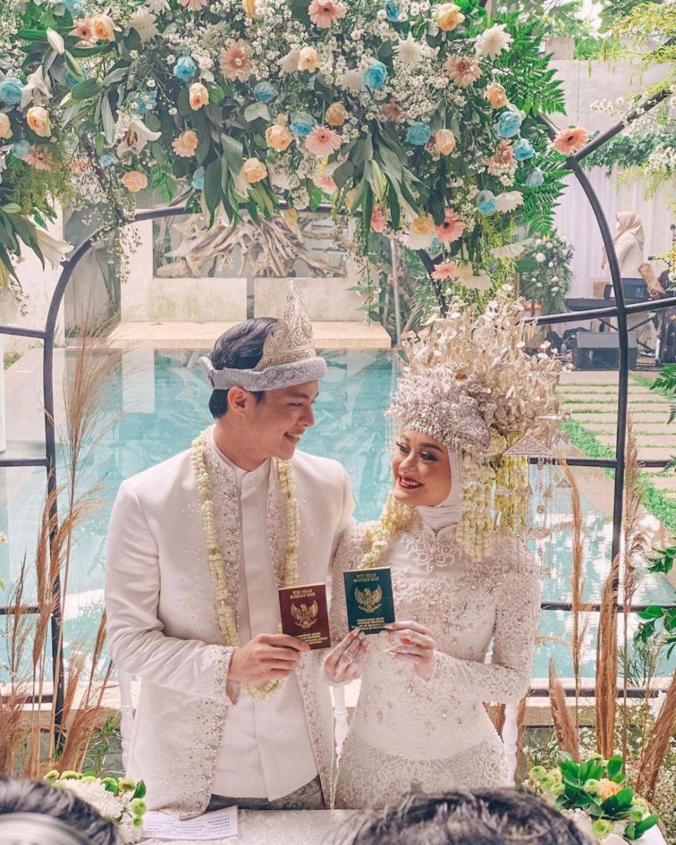 Instagram.com/ananditodwis