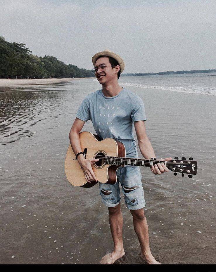 Instagram.com/rey_mbayang