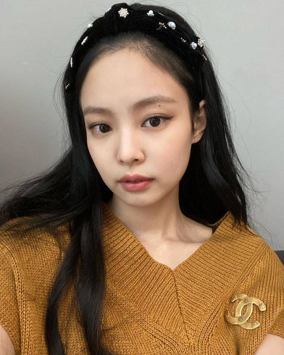 Instagram.com/jennierubyjane