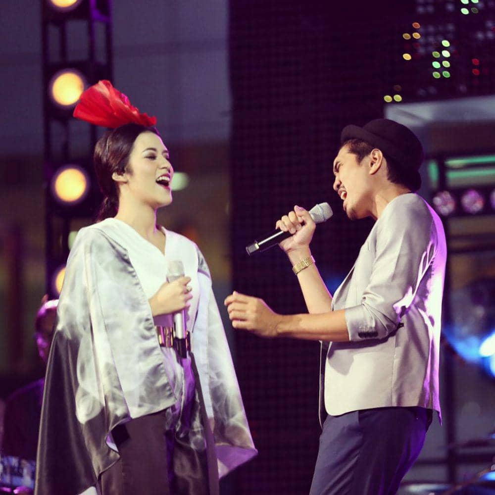 instagram.com/raisa6690